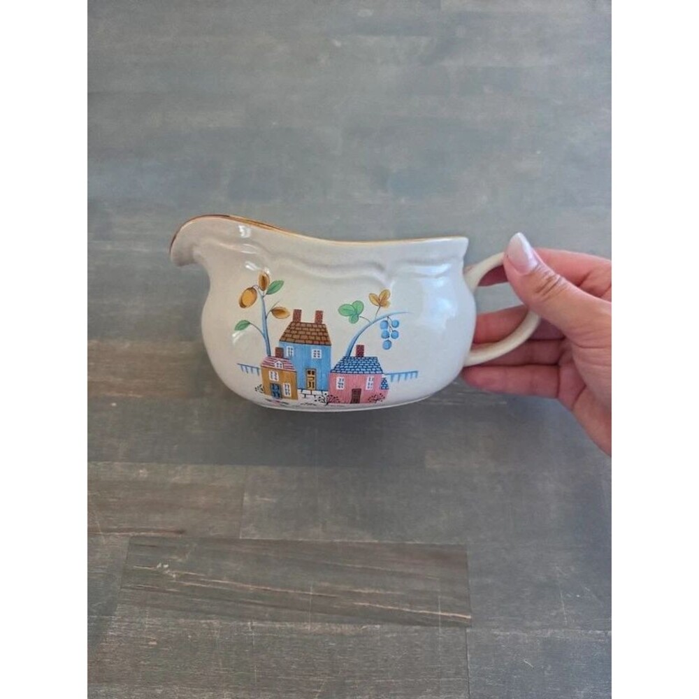 Vintage Heartland gravy boat